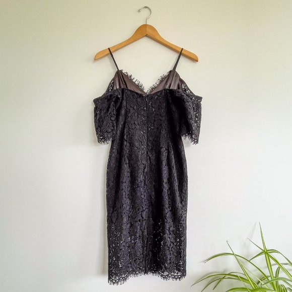 Bardot | Karlie Off the Shoulder Lace Dress | Black | Size 6 - Picture 2 of 3